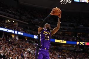 詹宁斯:老詹是NBA历史唯一横行霸道&带儿子进NBA的人 真正的黑帮